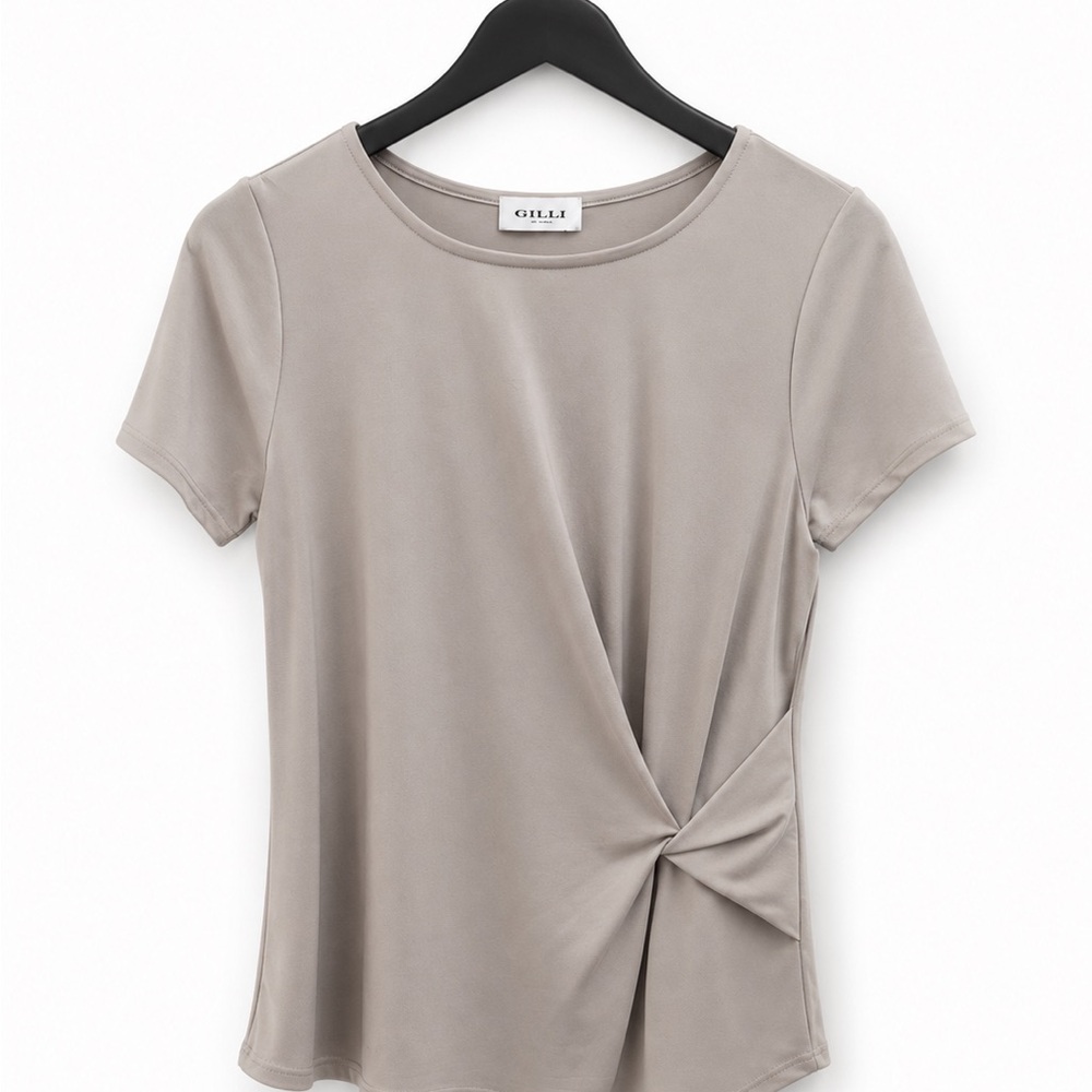 Gilli Taupe Short Sleeve Twist Top NWT